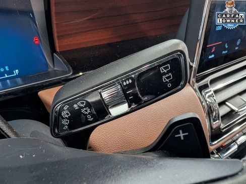 Used 2024 Lincoln Navigator Reserve AWD/4WD image 19