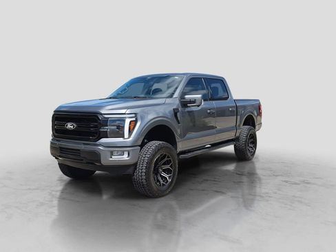 Used 2024 Ford F150 Lariat w/ FX4 Off-Road Package AWD/4WD image 4