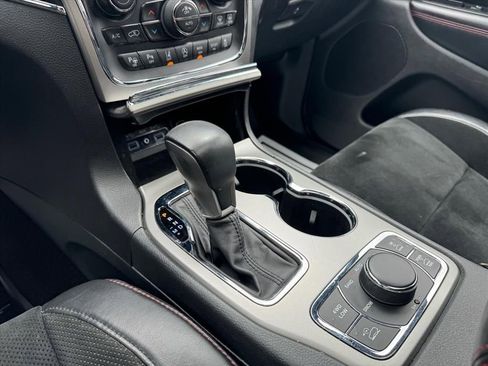 Used 2018 Jeep Grand Cherokee Trailhawk AWD/4WD image 21