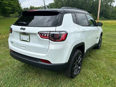 New 2026 Jeep Compass Limited AWD/4WD image 3