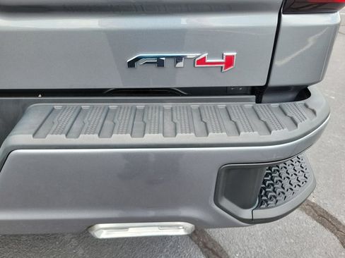 Used 2021 GMC Sierra 1500 AT4 w/ Off-Road Performance Package AWD/4WD image 32