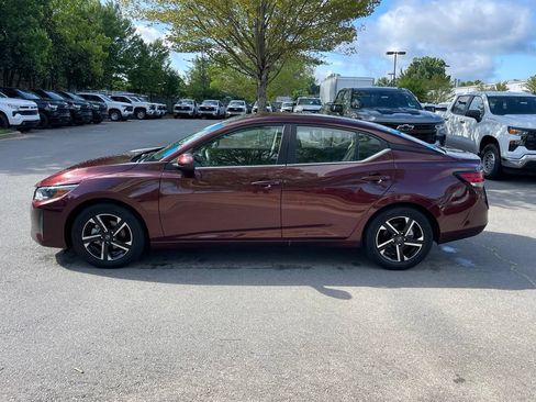 Used 2025 Nissan Sentra SV FWD image 4