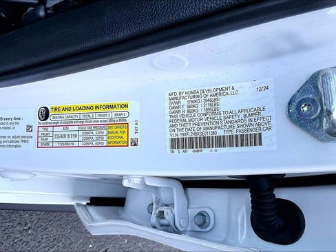 Certified 2025 Honda Civic Sport image 12