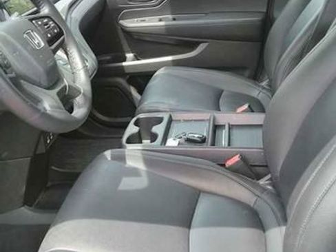 Used 2025 Honda Odyssey EX-L image 6