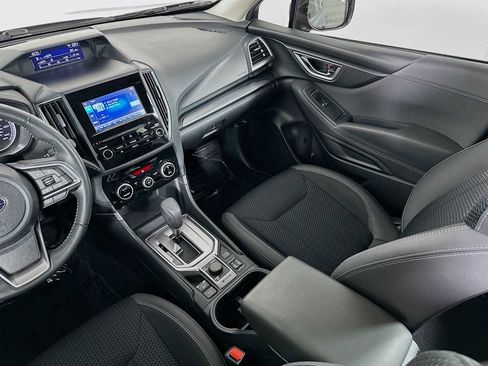 Used 2020 Subaru Forester Premium image 21