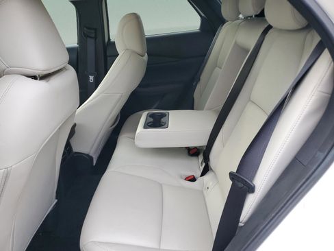 Used 2023 MAZDA CX-30 2.5 Turbo w/ Premium Plus Pkg image 7