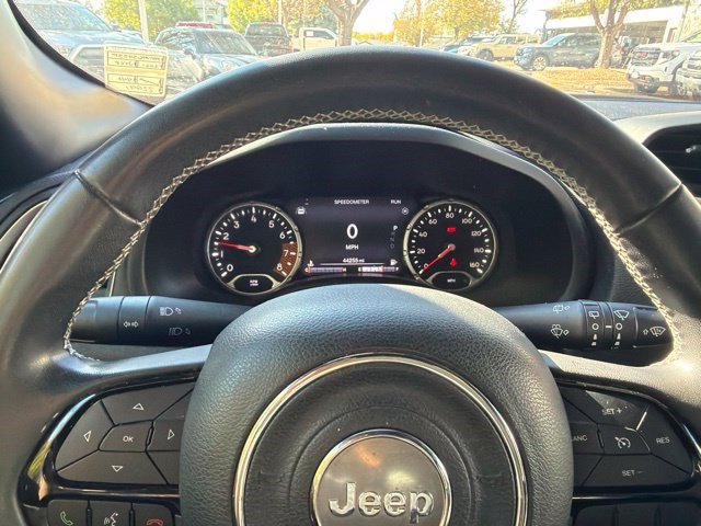 Used 2021 Jeep Renegade Latitude AWD/4WD image 15