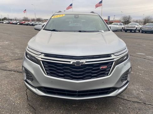 Certified 2023 Chevrolet Equinox RS w/ LPO, Floor Liner Package image 3