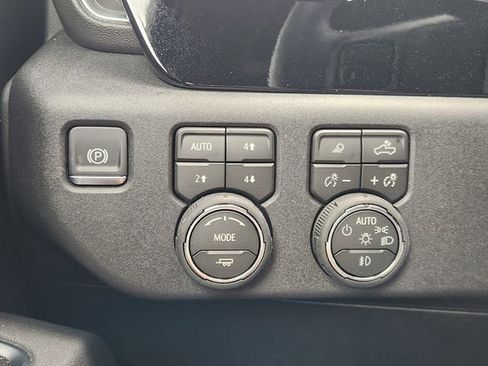New 2026 Chevrolet Silverado 3500 LT w/ Texas Edition AWD/4WD image 23
