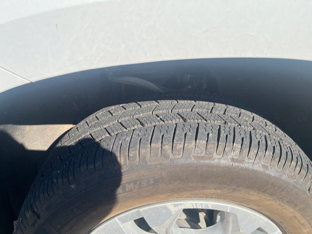 Used 2024 Chevrolet Silverado 1500 LTZ AWD/4WD image 19