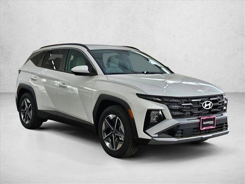 New 2026 Hyundai Tucson SEL FWD image 8