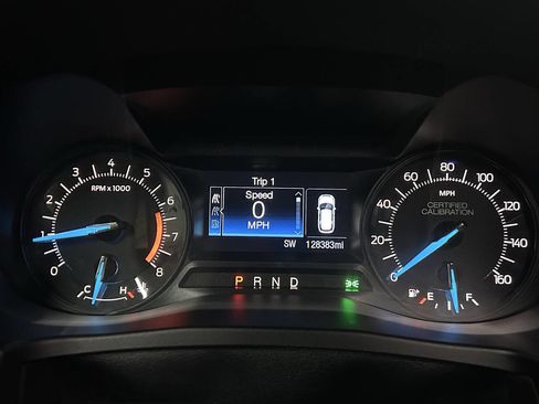 Used 2018 Ford Explorer 4WD Police Interceptor image 17