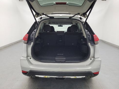 Used 2018 Nissan Rogue SV w/ Premium Package AWD/4WD image 29
