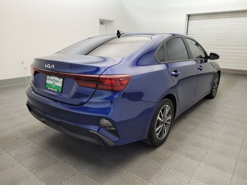 Used 2023 Kia Forte LXS w/ LXS Technology Package FWD image 9