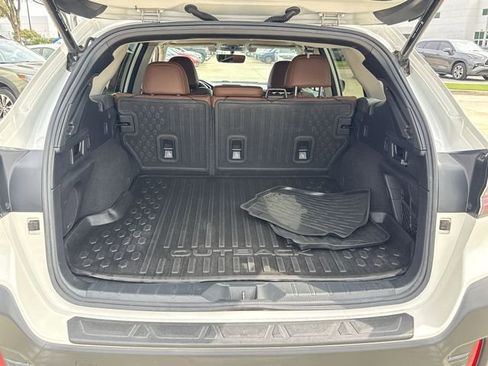 Used 2020 Subaru Outback Touring w/ Popular Package #2 image 13