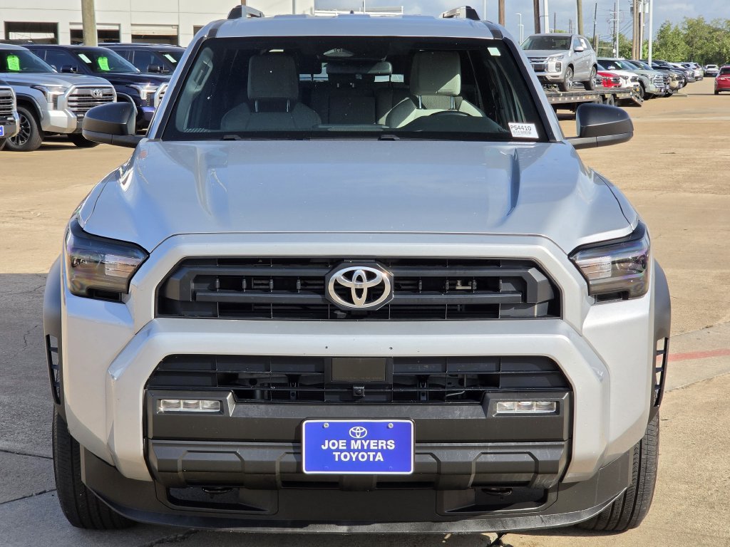 Used 2025 Toyota 4Runner 4WD image 3