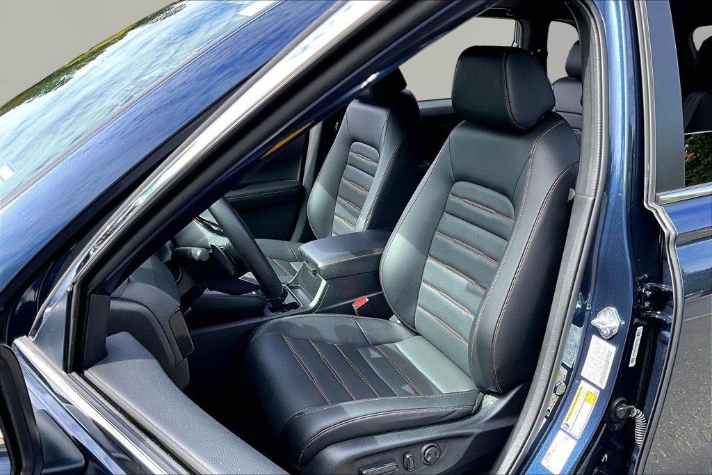 Used 2025 Honda CR-V Sport Touring image 17