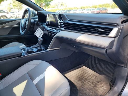 Certified 2026 Toyota Camry SE image 19