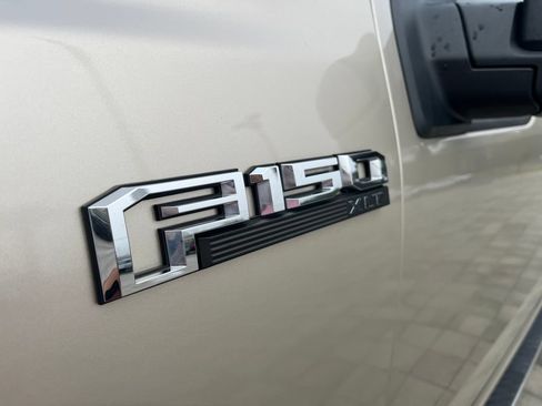 Used 2018 Ford F150 XLT w/ Equipment Group 302A Luxury AWD/4WD image 11