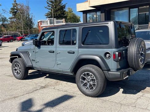 New 2026 Jeep Wrangler Unlimited Sport AWD/4WD image 25