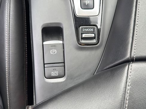 Used 2019 INFINITI QX50 Pure image 27