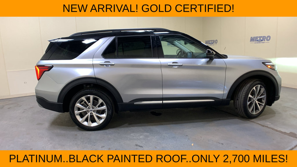 Used 2025 Ford Explorer Platinum w/ Ultimate Package AWD/4WD image 2