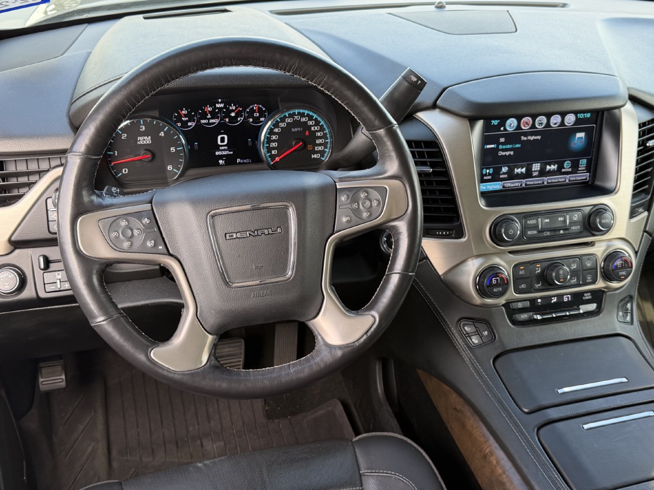 Used 2018 GMC Yukon Denali w/ Denali Ultimate Package AWD/4WD image 11