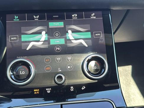 Used 2018 Land Rover Range Rover Velar R-Dynamic HSE AWD/4WD image 25