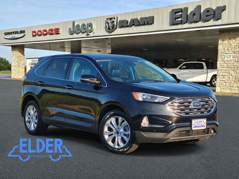 Used 2022 Ford Edge Titanium image 1