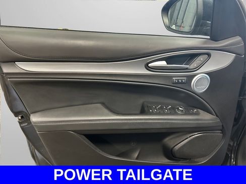 Used 2024 Alfa Romeo Stelvio Veloce image 22