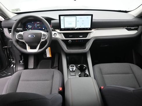 New 2026 Ford Explorer Active image 21