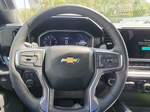 New 2026 Chevrolet Silverado 1500 LTZ w/ Technology Package AWD/4WD image 15