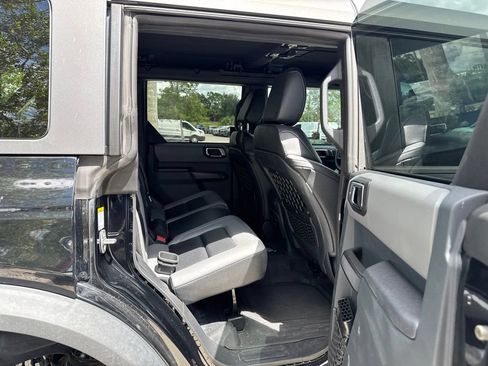 Used 2024 Ford Bronco Black Diamond AWD/4WD image 14