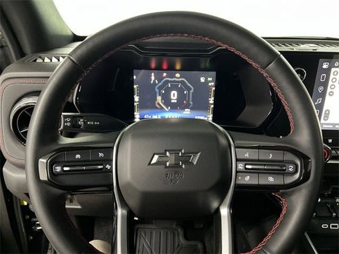 Certified 2023 Chevrolet Colorado Z71 w/ Z71 Convenience Package 2 image 11