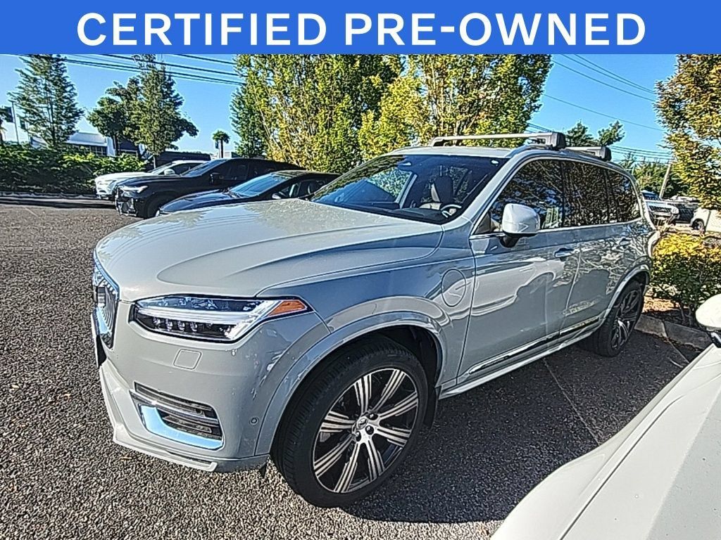 Used 2024 Volvo XC90 T8 Plus w/ Protection Package Premier AWD/4WD image 1