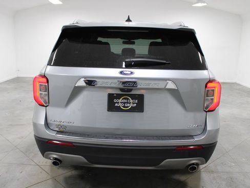 Used 2023 Ford Explorer Limited image 8