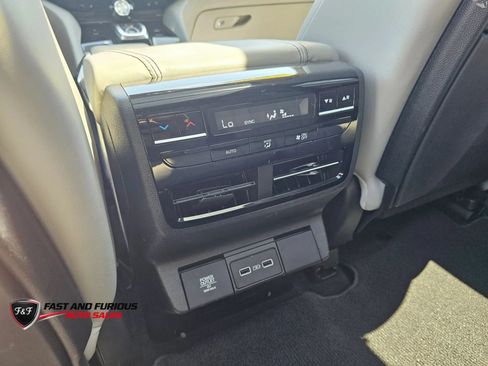 Used 2022 Acura MDX SH-AWD w/ Technology Package image 37