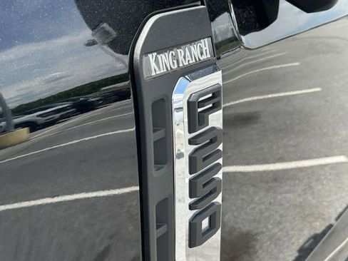 Used 2024 Ford F250 King Ranch AWD/4WD image 8