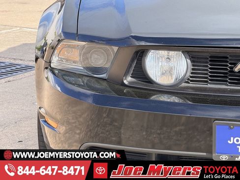 Used 2011 Ford Mustang GT Premium w/ Electronics Pkg image 5