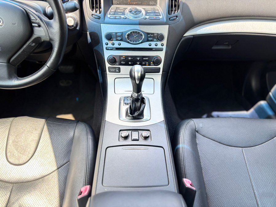 Used 2009 INFINITI G37 x Coupe w/ Premium Pkg AWD/4WD image 19