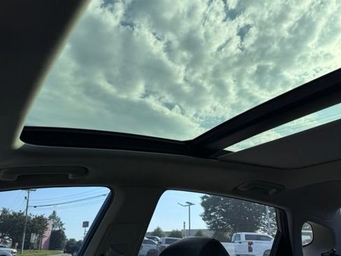 Used 2020 Kia Optima S w/ S Panoramic Sunroof Package FWD image 28