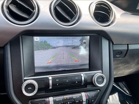 Used 2018 Ford Mustang Premium RWD image 18