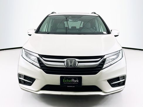 Used 2019 Honda Odyssey Touring image 2