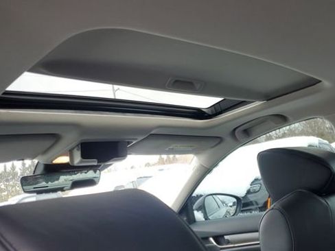 Used 2022 Honda Accord Touring image 8