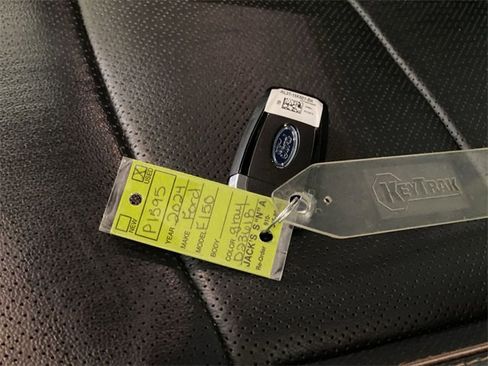 Used 2024 Ford F150 Lariat w/ FX4 Off-Road Package image 41