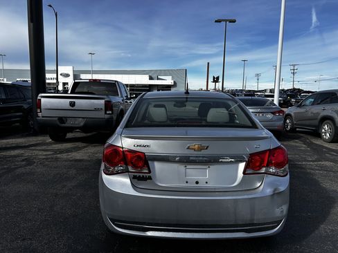 Used 2012 Chevrolet Cruze LT w/ RS Package image 4