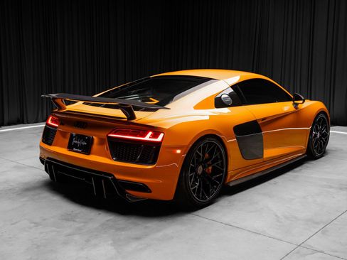 Used 2017 Audi R8 V10 plus AWD/4WD image 45