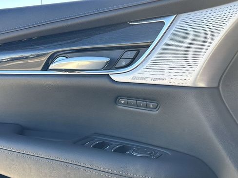 Used 2021 Cadillac XT5 Premium Luxury image 24