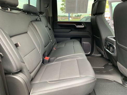 Used 2024 GMC Sierra 3500 Denali w/ Denali Reserve Package AWD/4WD image 36