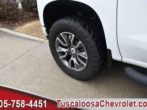 Used 2020 Chevrolet Silverado 1500 RST image 15